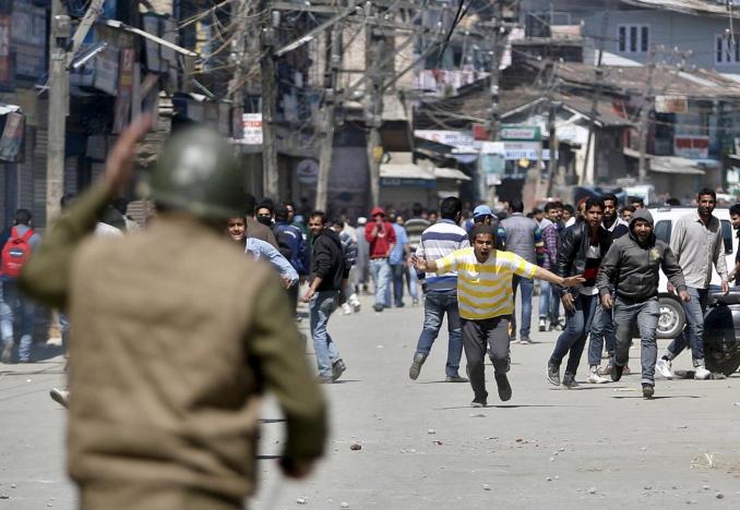 India promises to ease restrictions in Kashmir before Eidul Azha.
