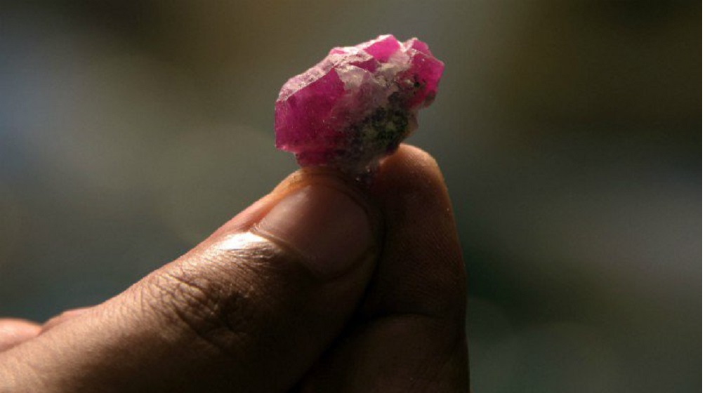 Pakistan to export gemstones and jewellery to China