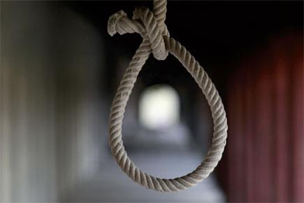 Judge receives flak over judgement to ‘hang dead body’ in Musharraf treason case