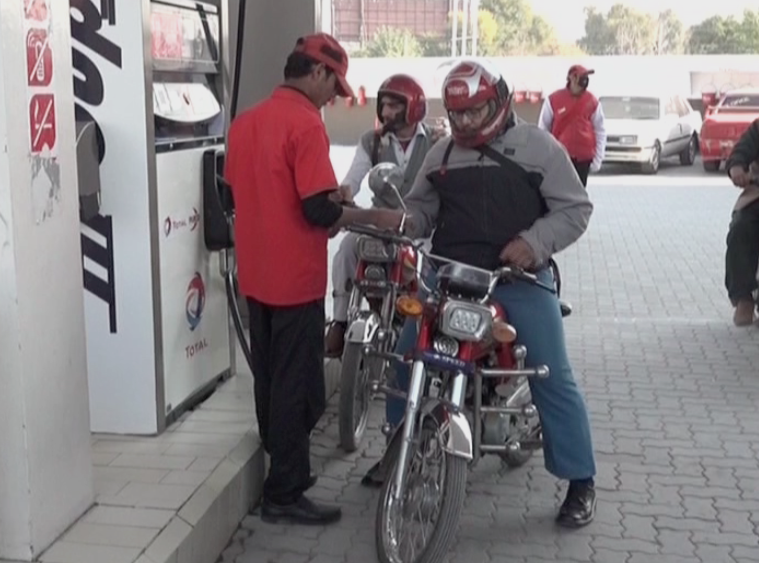 No petrol for Peshawar bikers without helmets