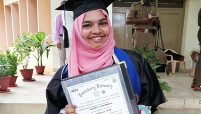 Indian Muslim student rejects gold medal in protest against citizenship law