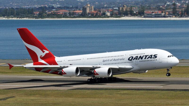 Australian airline sets the world record for longest ever flight