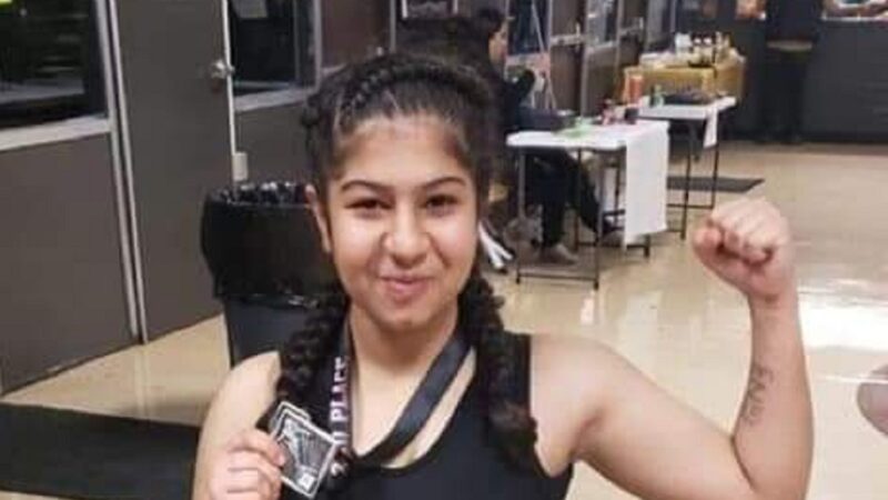 Pakistani girl wins 3 gold medals in a wrestling event in US