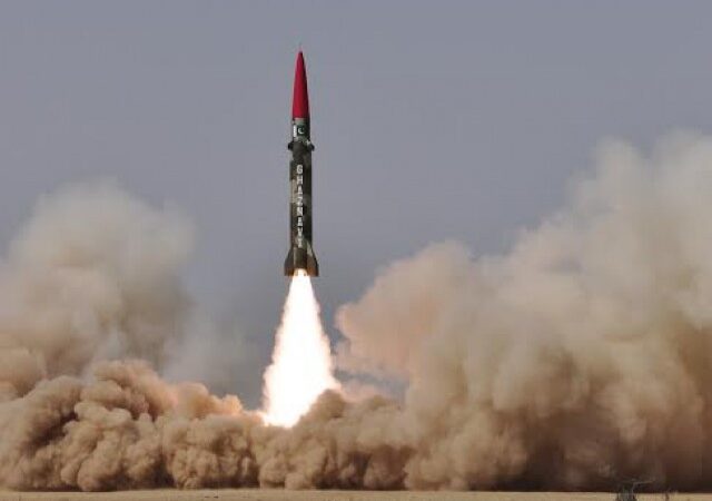 Pakistan Army conducts successful training launch of Ghaznavi ballistic missile