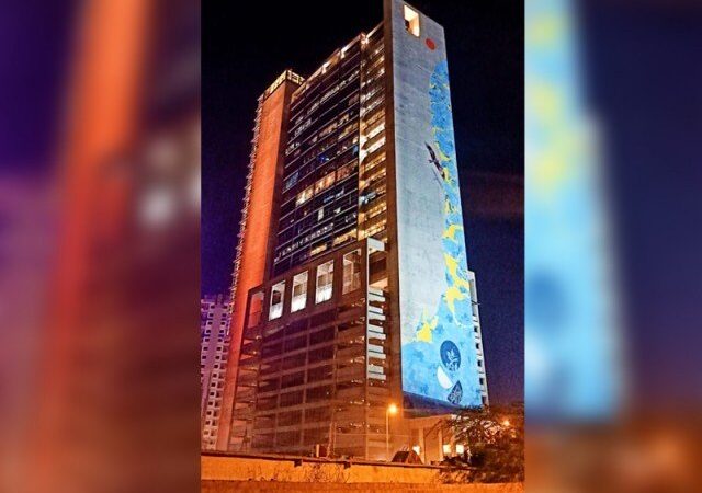 World's tallest mural in Karachi serves as a cry of alarm for environment