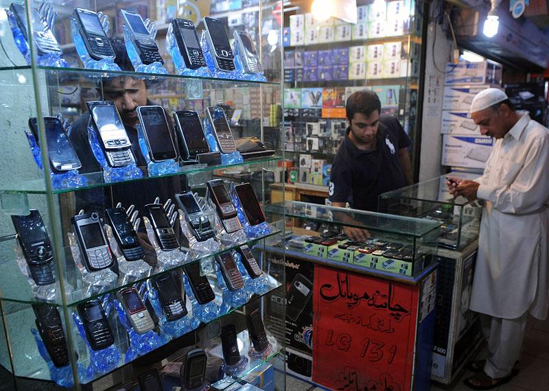 Importing mobile phones has just become 86% cheaper