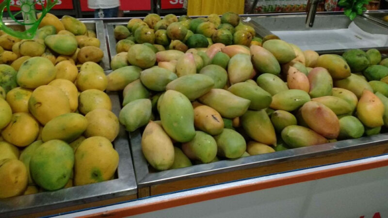 Kenya wants Pakistani mangoes and citrus fruits
