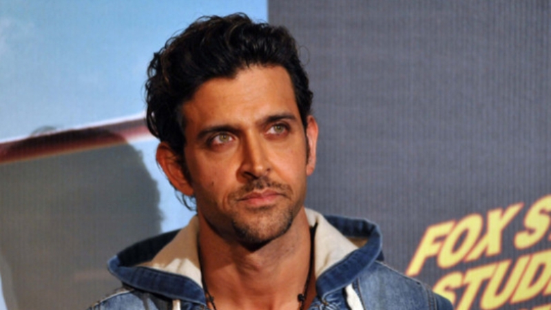 Bollywood star Hrithik Roshan stands up for Pakistani student