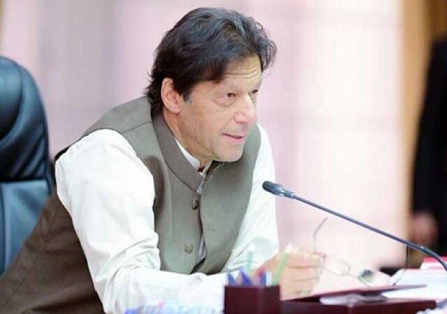 Good times ahead, PM Imran assures Kashmiris