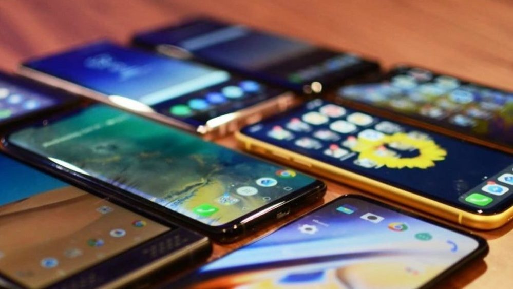 Mobile phone imports increase by 80% in 7 months