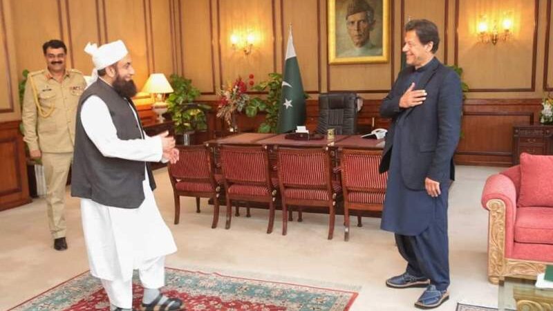 PM Imran Khan, Maulana Tariq Jameel meet to discuss coronavirus