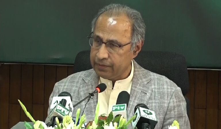 Petrol prices to drop from May 1, says Hafeez Sheikh