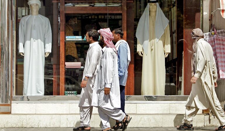 Saudi Arabia announces visa extensions for Pakistani labour