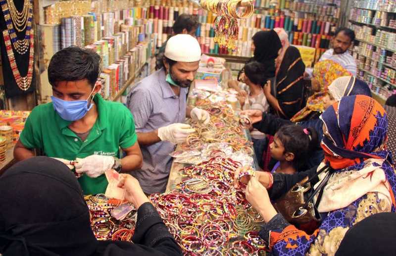 Malls, markets to open on weekends till Eid: chief justice