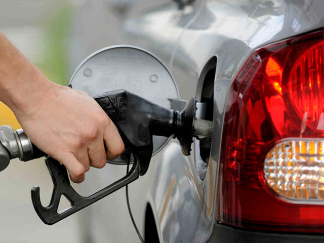 Ogra directs petrol pumps to maintain minimum 20 days supplies