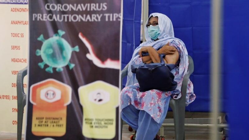Daily Covid tally in Pakistan crosses 2000 again, making third wave of virus inevitable