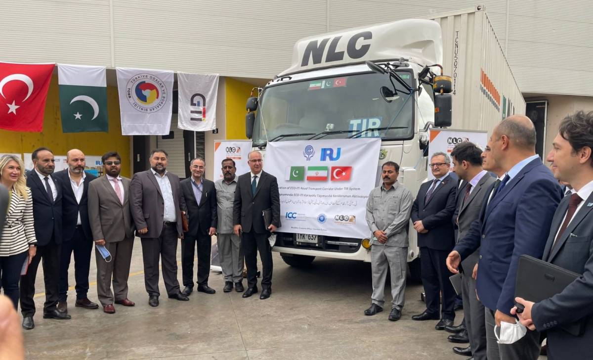 First Pakistani truck makes delivery in Turkey through Islamabad-Tehran-Istanbul corridor