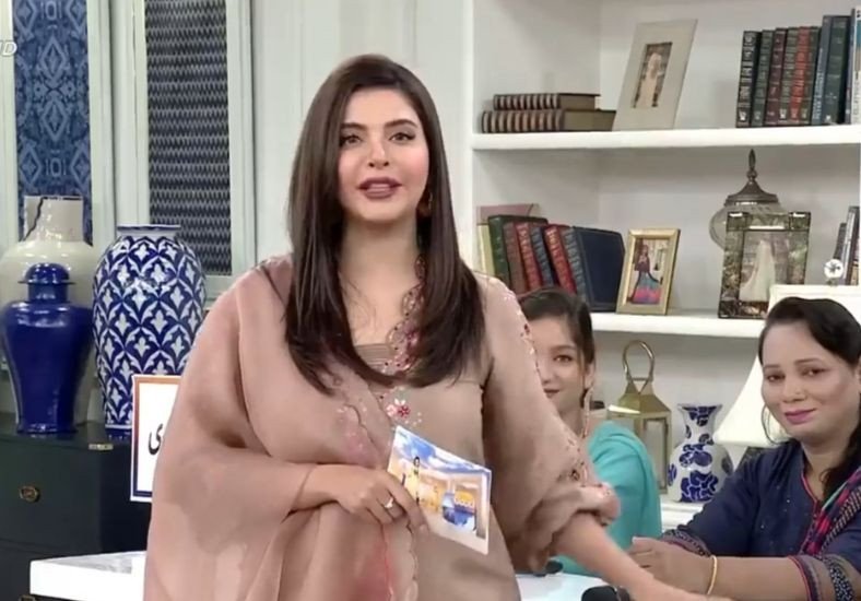 Nida Yasir Under Fire For inviting Saas-bahu drama to morning show