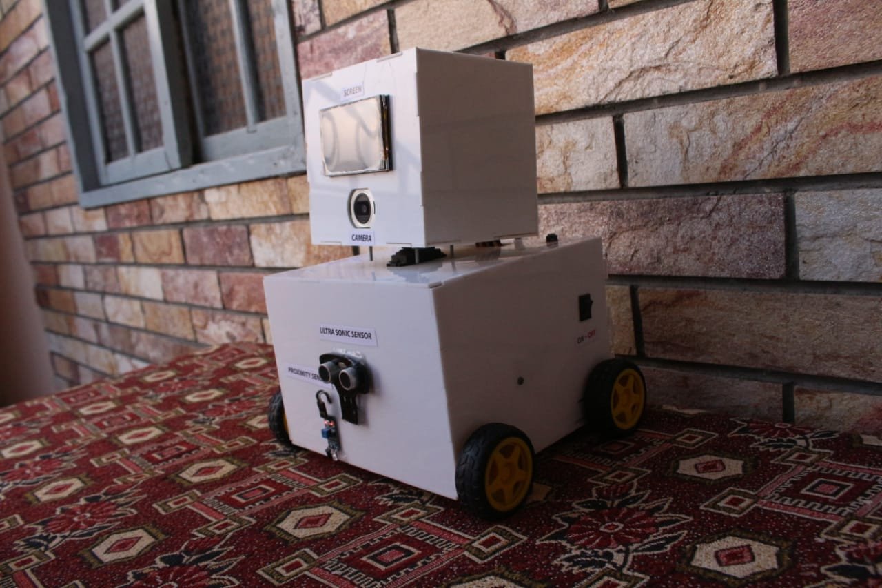 Young engineer from Karachi creates robot to help children with autism