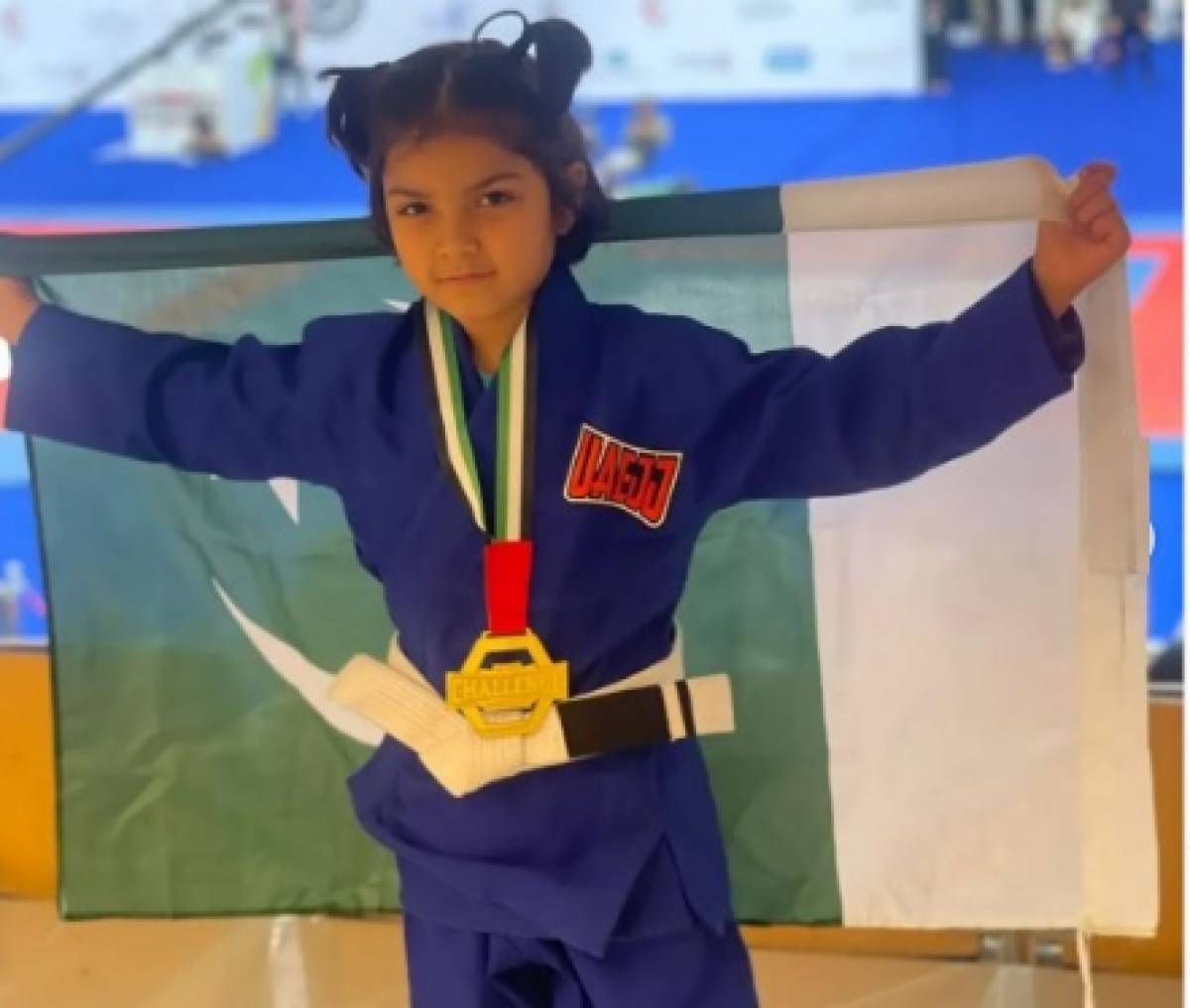 7-year-old Pakistani girl wins gold medal in International Jiu-Jitsu Competition
