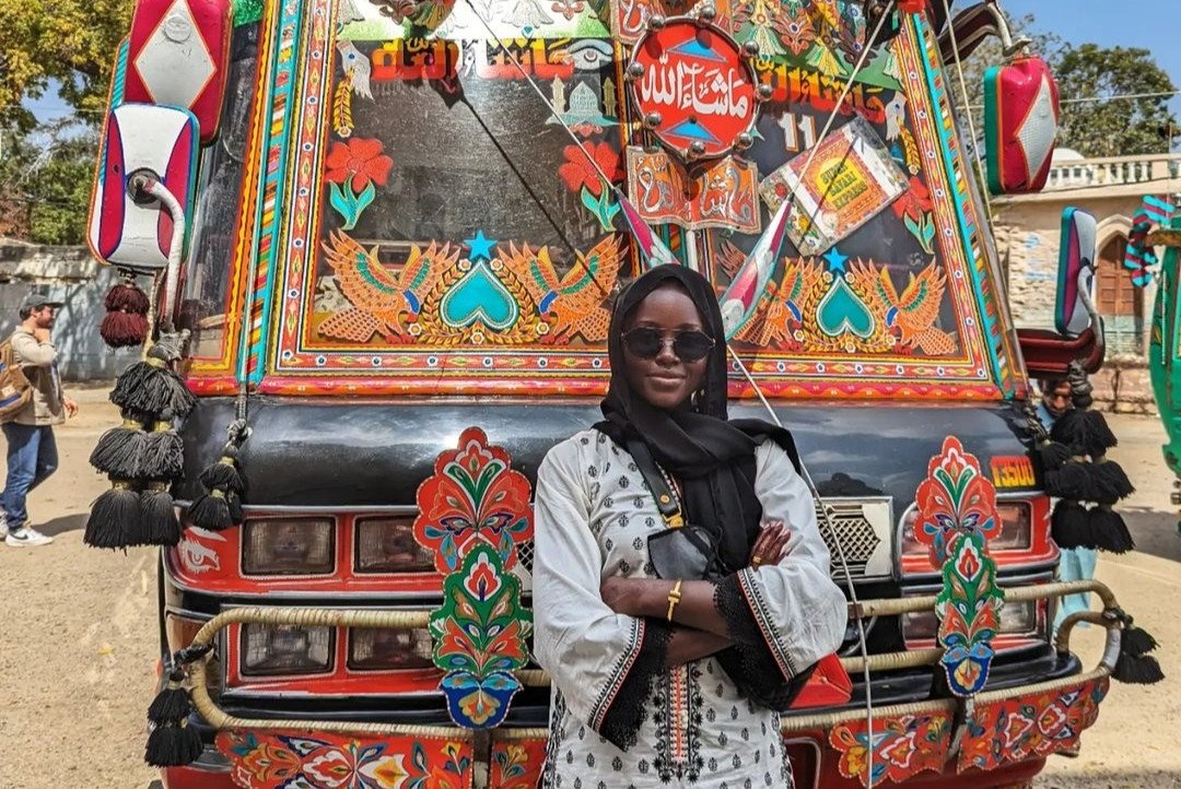 ‘Black Panther’ star, Lupita Nyong’o loves the desi vibes while discovering Karachi