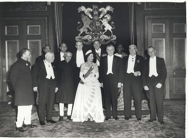 Queen Elizabeth II reigned over Pakistan for 4 years