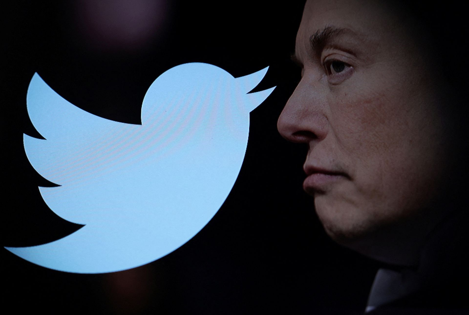 Elon Musk completes Twitter deal, fires CEO Parag Agarwal among other top executives